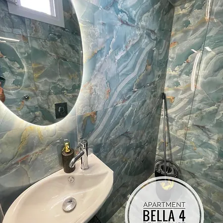 Bella 4 公寓
